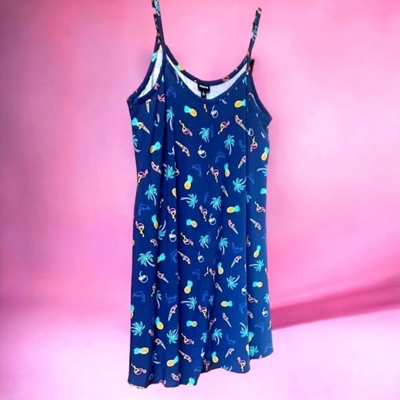 TORRID PLUS SIZE Tropical Print Challis Trapeze Summer dress. - Picture 6 of 15